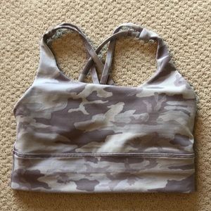 Lululemon light purple camo sports bra. Fits like a size 4, tag says size 6.